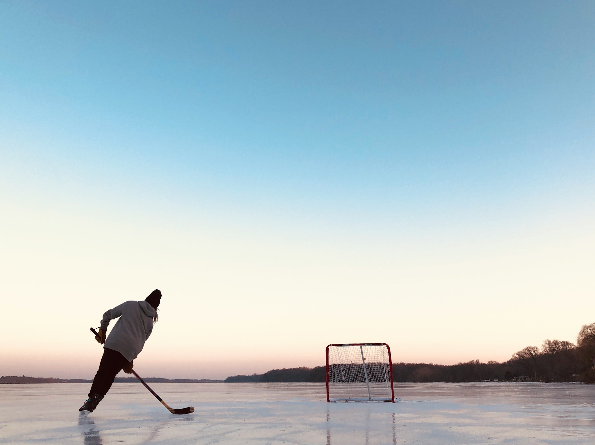 Hockey Equipment Store -Hockey Equipment Store taylor friehl byhpFPXLdy4 unsplash